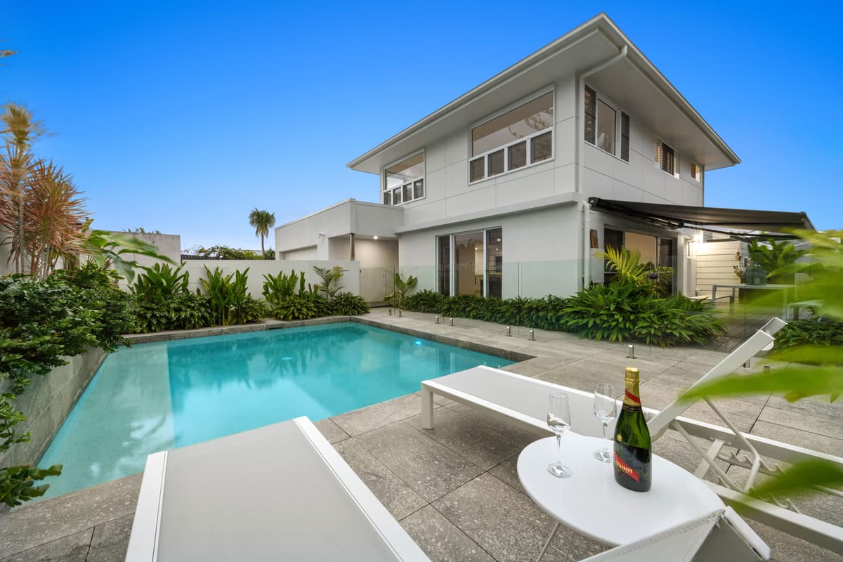 50 Palm Drive, Mooloolaba