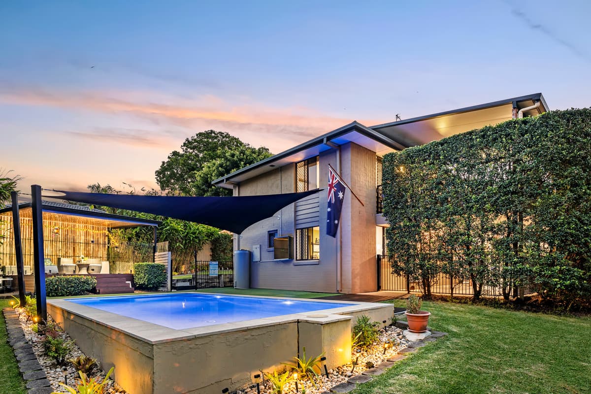 1 Marble Drive, Carrara