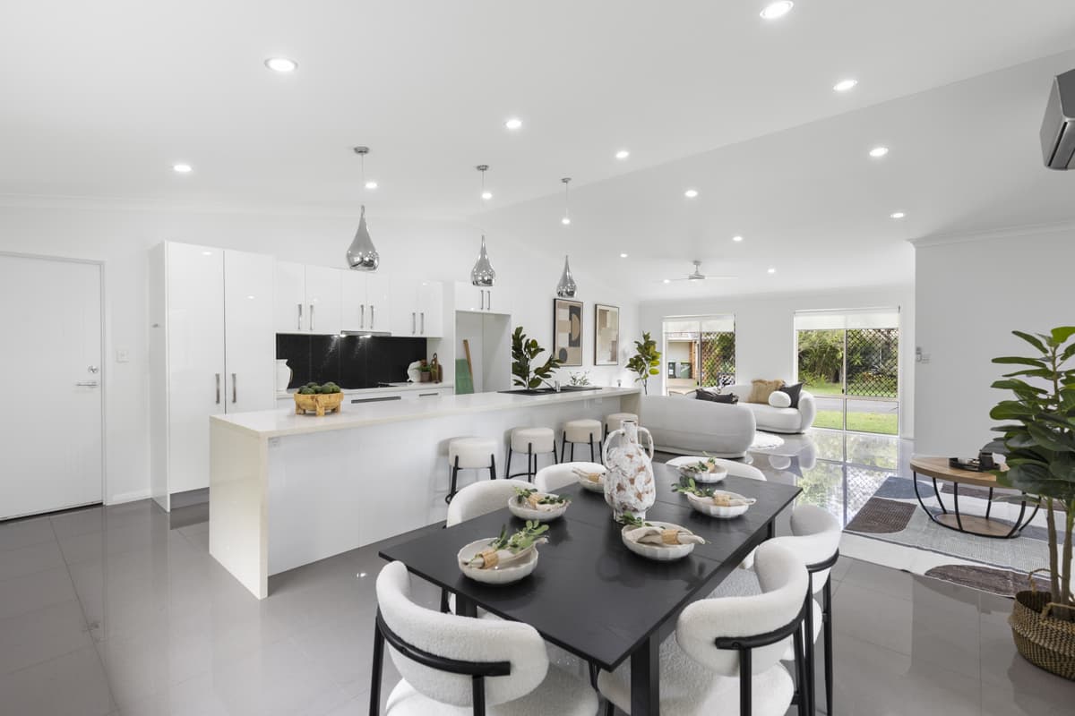 16 Maidstone Place, Robina