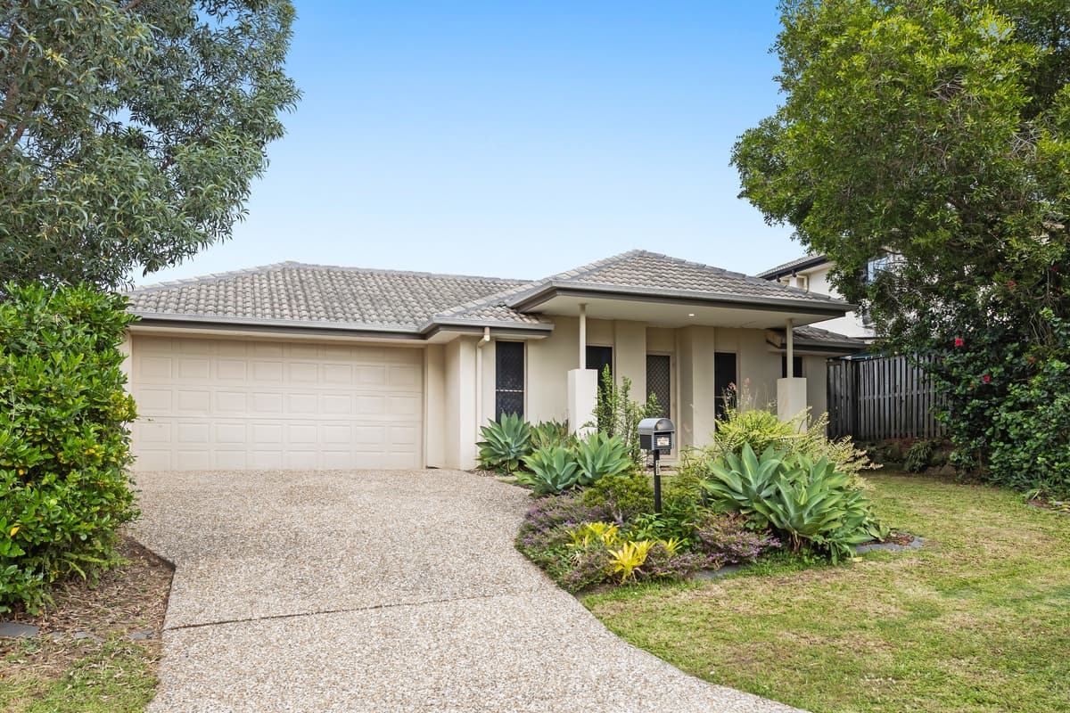 28 Witheren Circuit, Pacific Pines