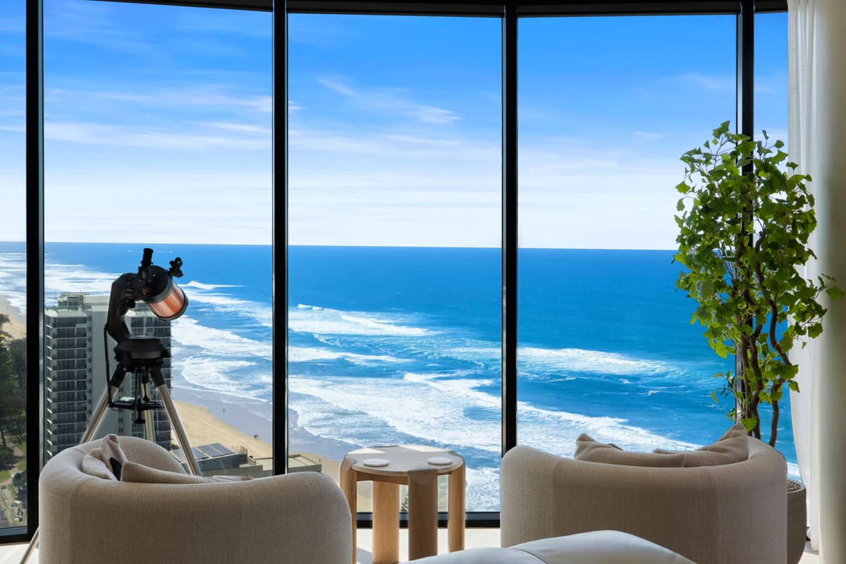 2002/3550 Main Beach Parade, Main Beach