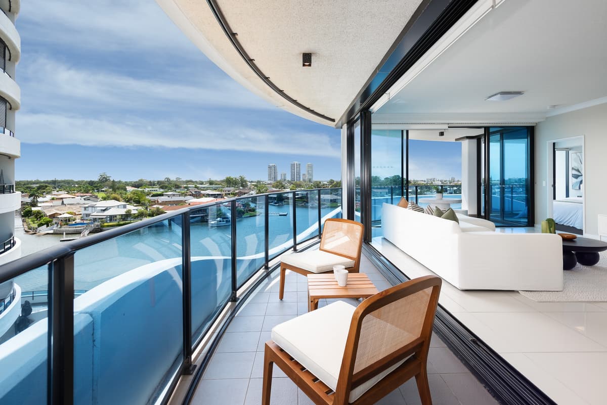 2401/5 Harbourside Court, Biggera Waters