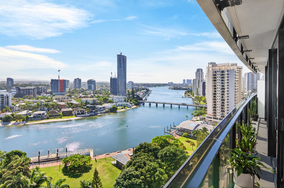 1136/9 Ferny Avenue, Surfers Paradise