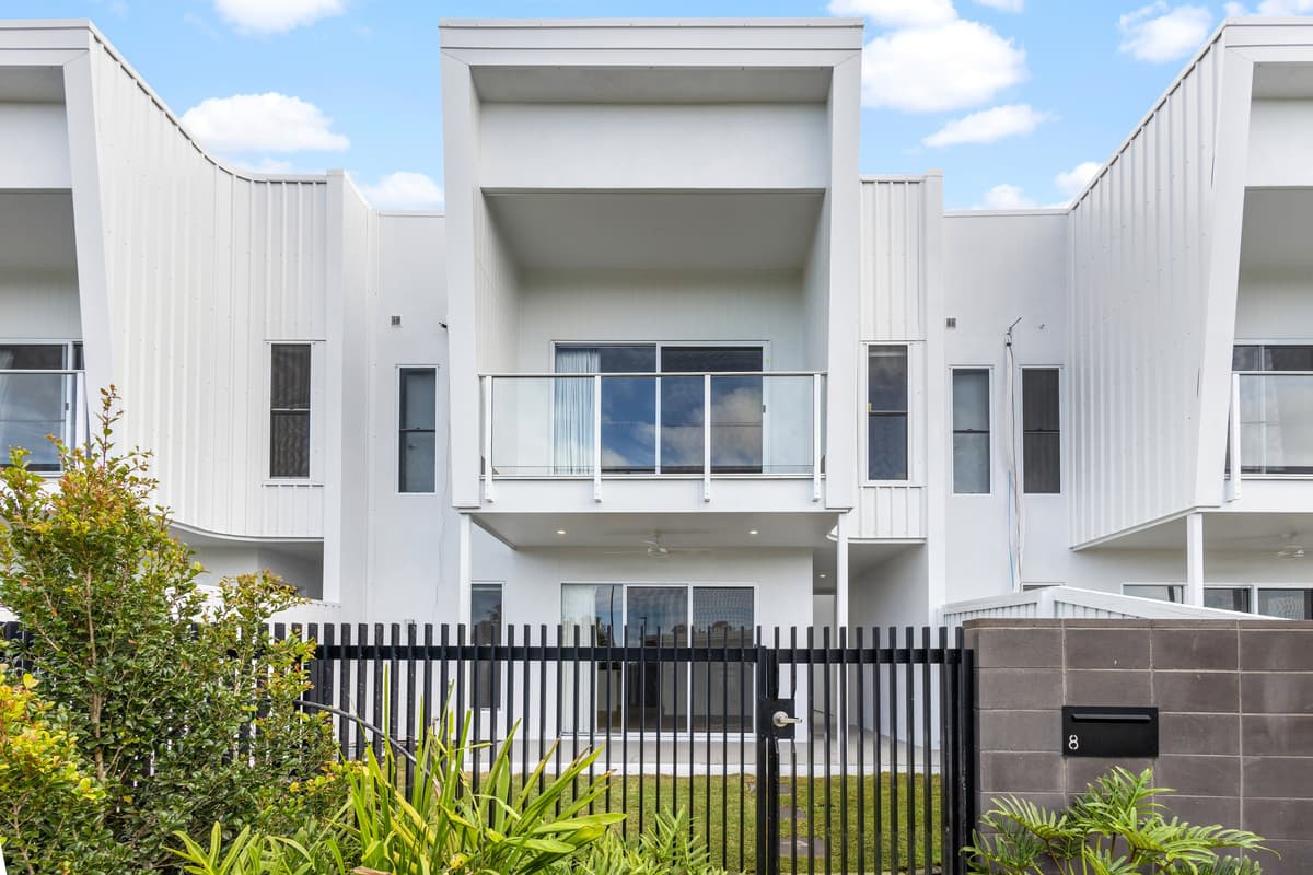 8 Balmy Walk, Palmview