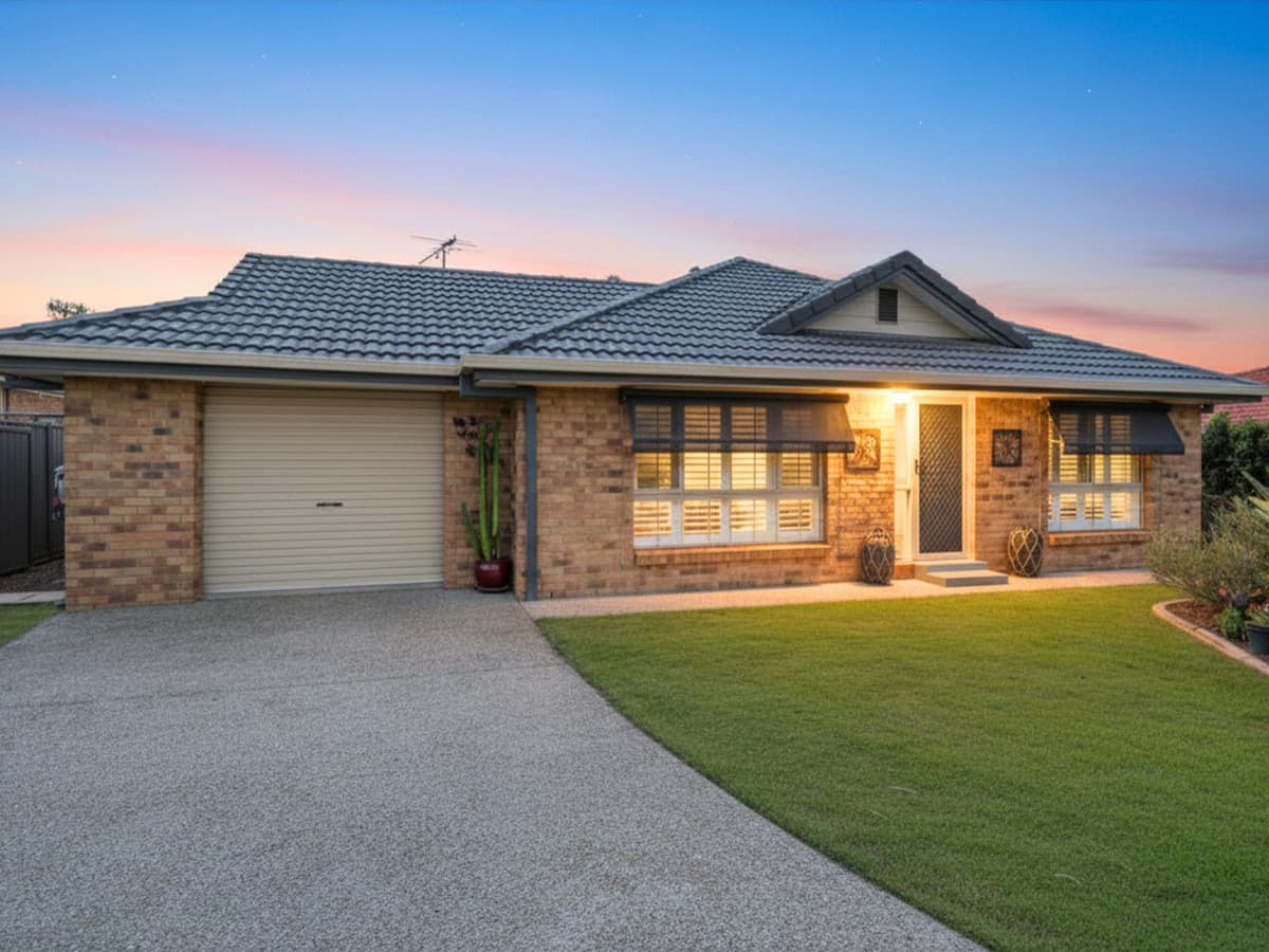 25 Bernadette Crescent, Rosewood