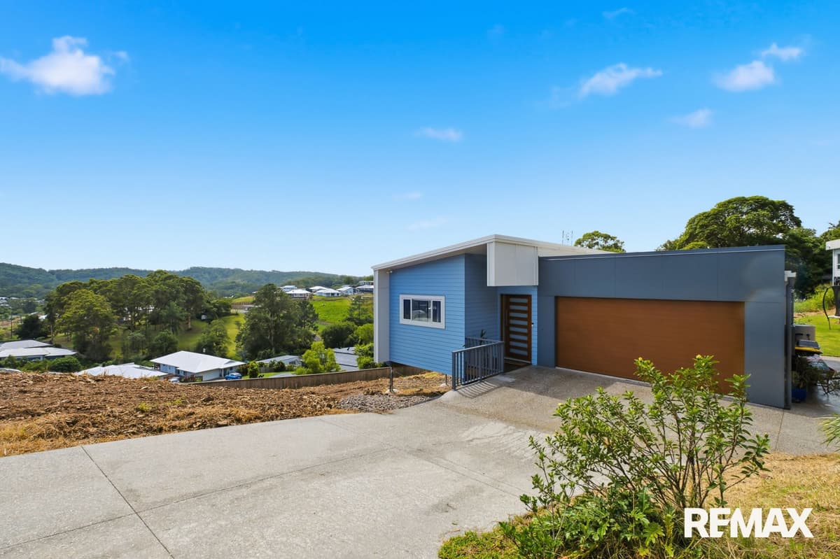 21 Mulholland Place, Nambour