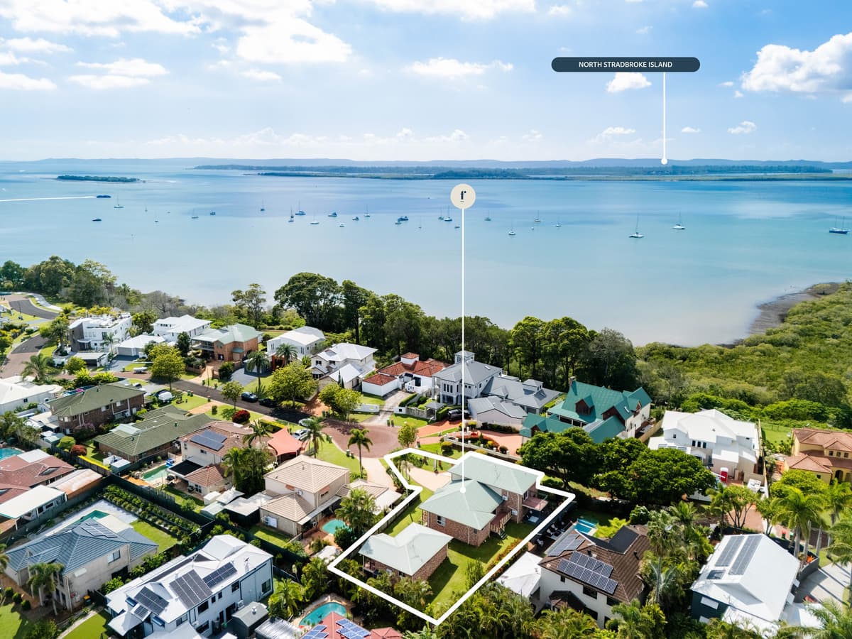 6 Bartlett Terrace, Redland Bay