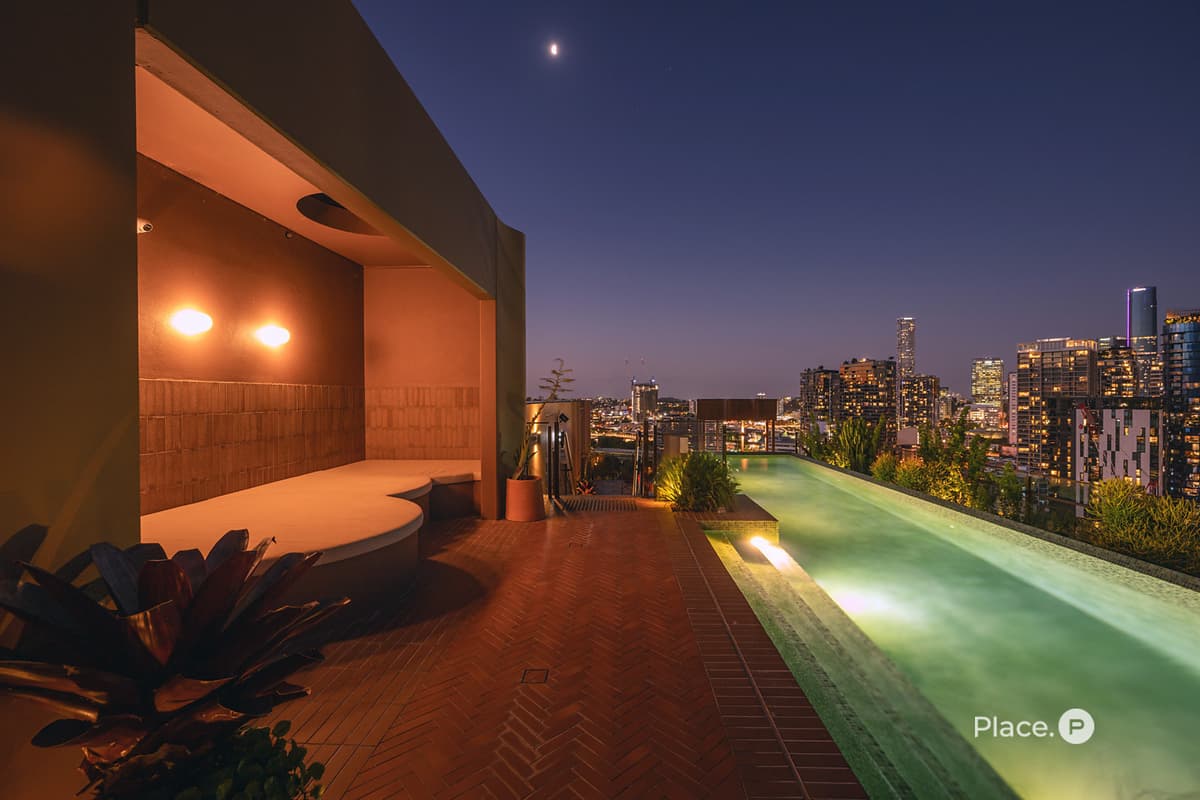 71106/25 Mollison Street, West End