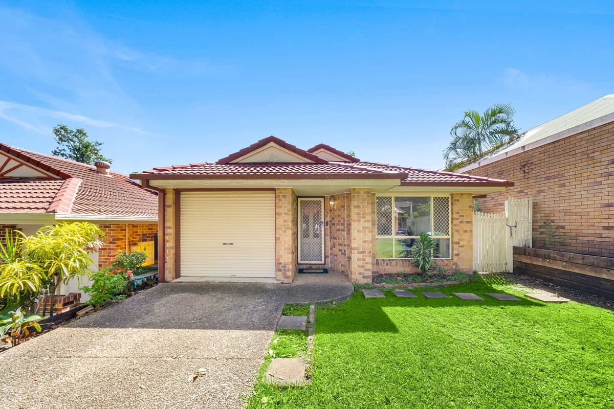 12 Robusta Place, Forest Lake