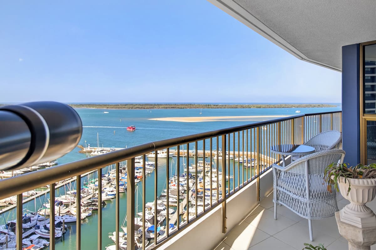 49/17 Bayview Street, Runaway Bay