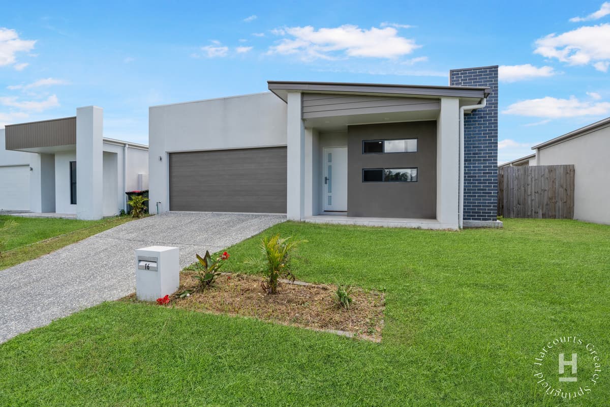16 Barratt Drive, Greenbank