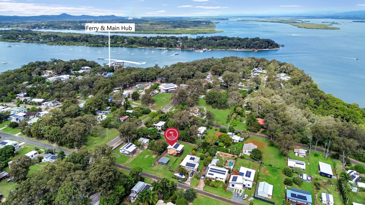 20 Eastbourne Terrace, Macleay Island