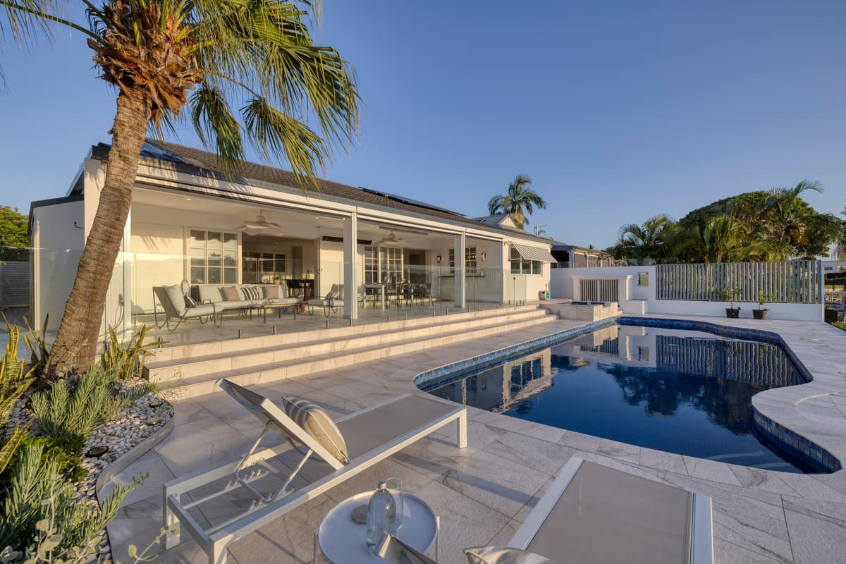 42 River Crescent, Broadbeach Waters