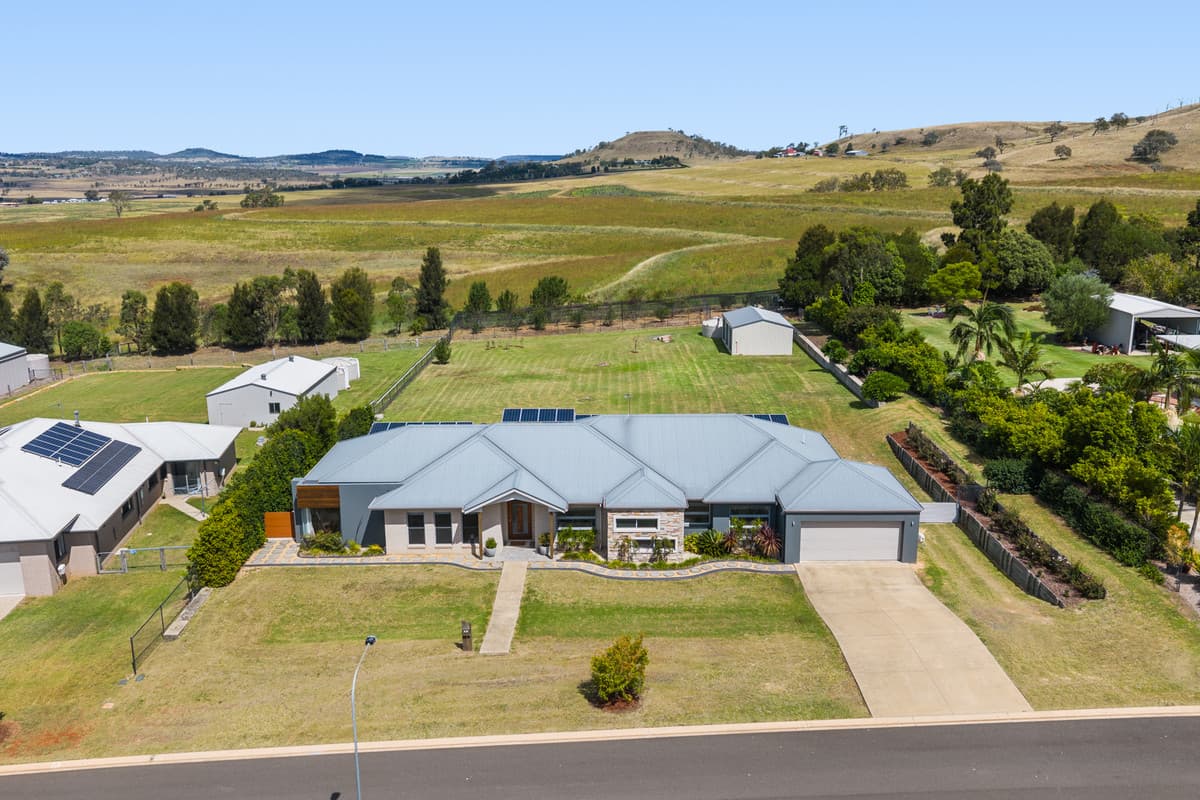 16 Makybe Drive, Hodgson Vale