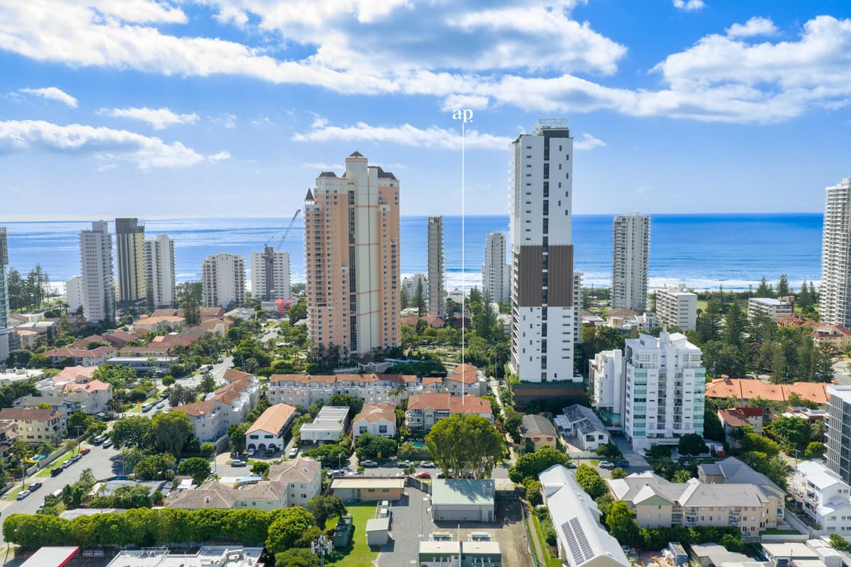11/15 Jubilee Avenue, Broadbeach