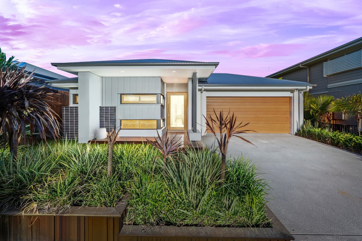 21 Guroman Drive, Greenbank