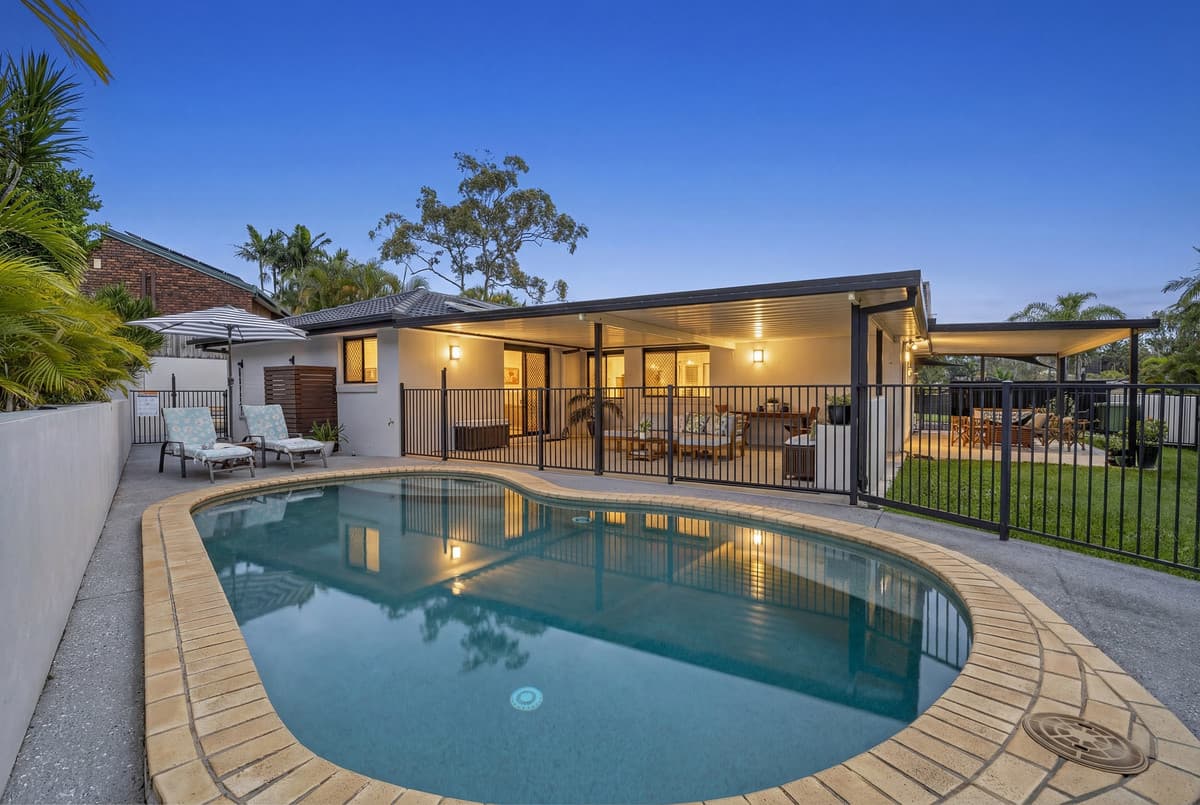 21 Binalong Drive, Ashmore