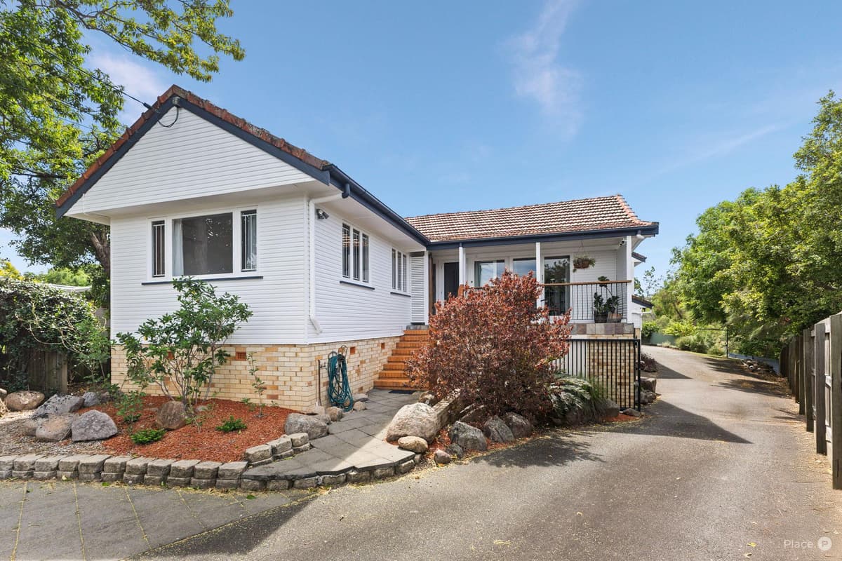 17 Greenhill Street, Everton Park