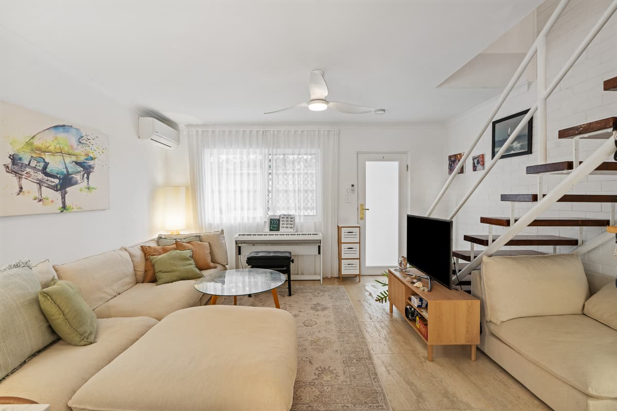 2/3 Nineteenth Avenue, Palm Beach