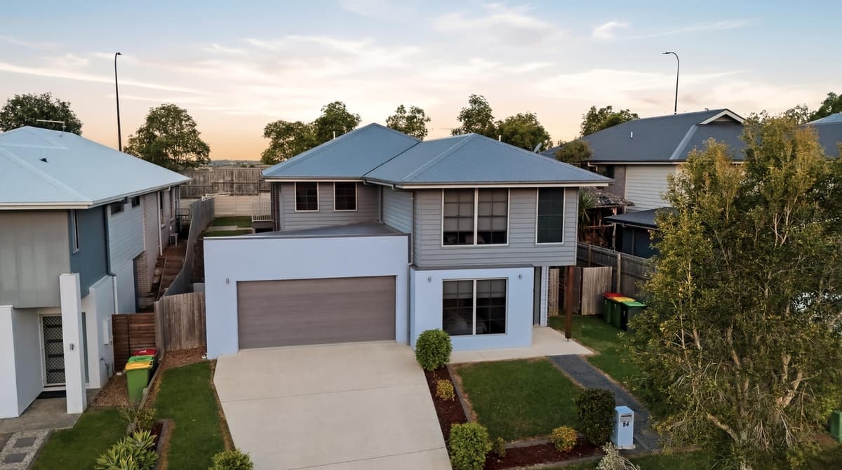 64 Lunar Circuit, Spring Mountain