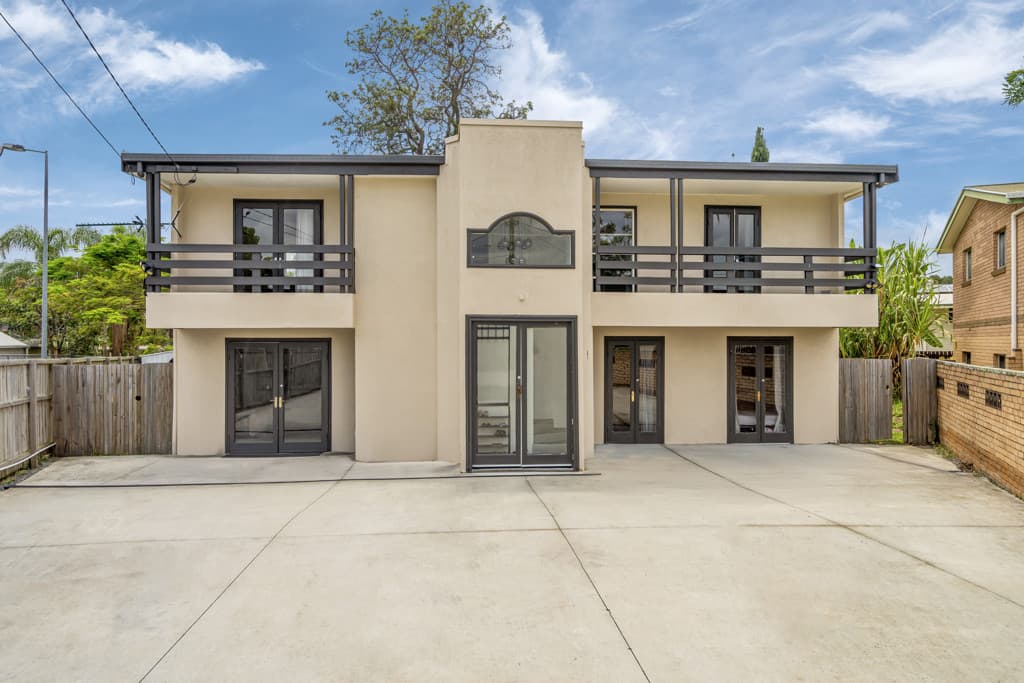 11A Cook Street, Logan Central