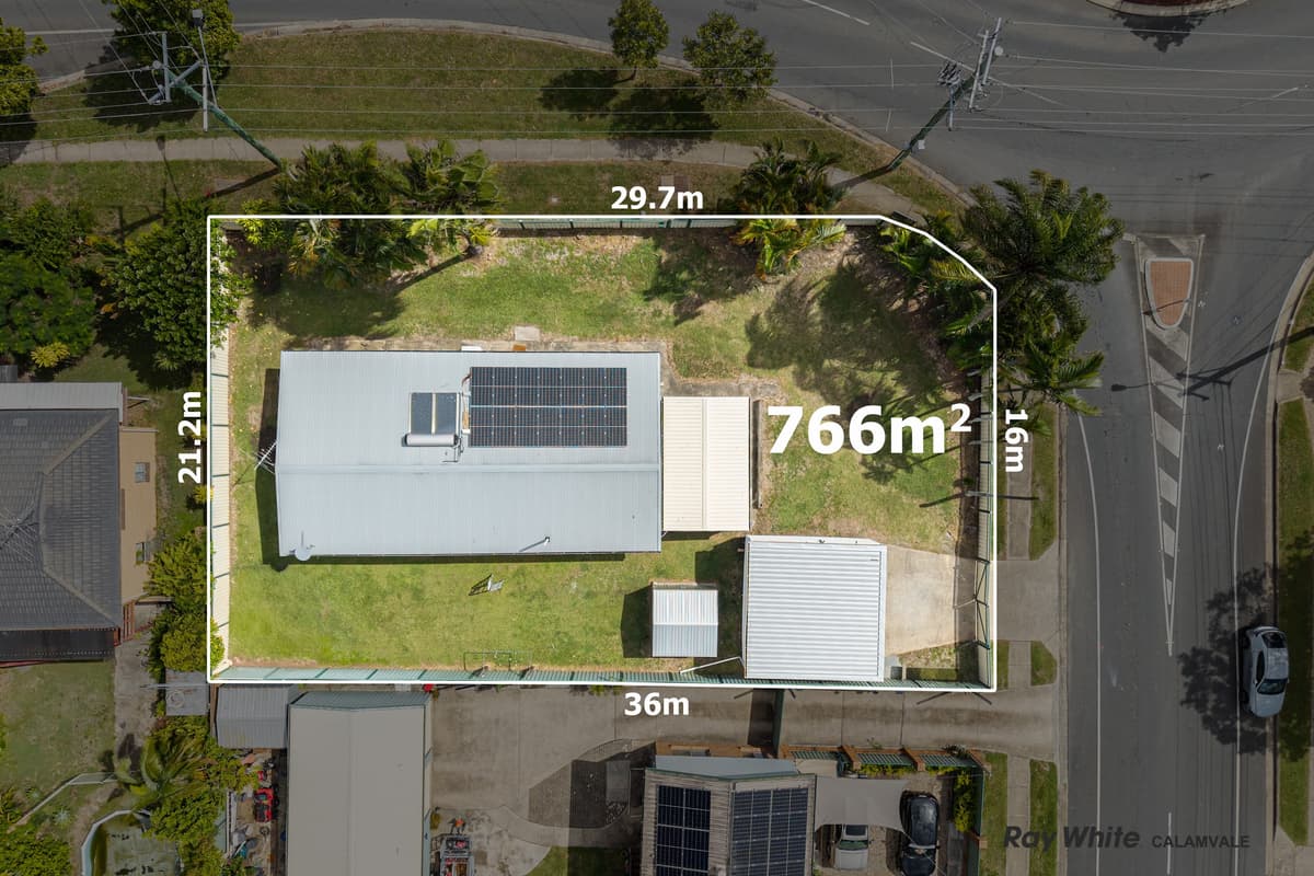 228 Middle Road, Boronia Heights