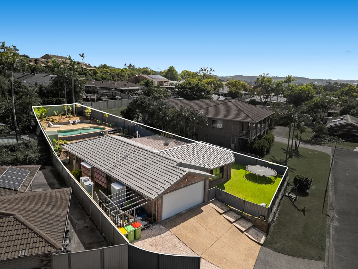 8 PERTH SQUARE, Highland Park