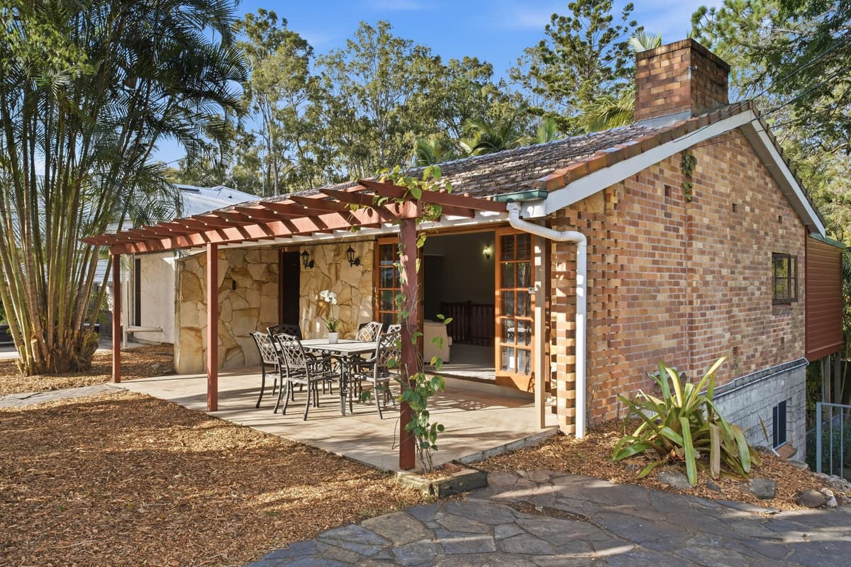 88 Canopus Street, Coorparoo