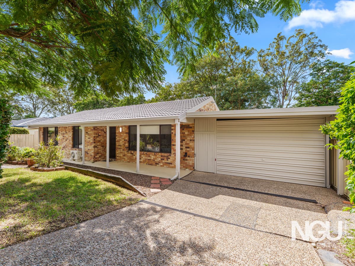 22 King Arthur Boulevard, Bethania