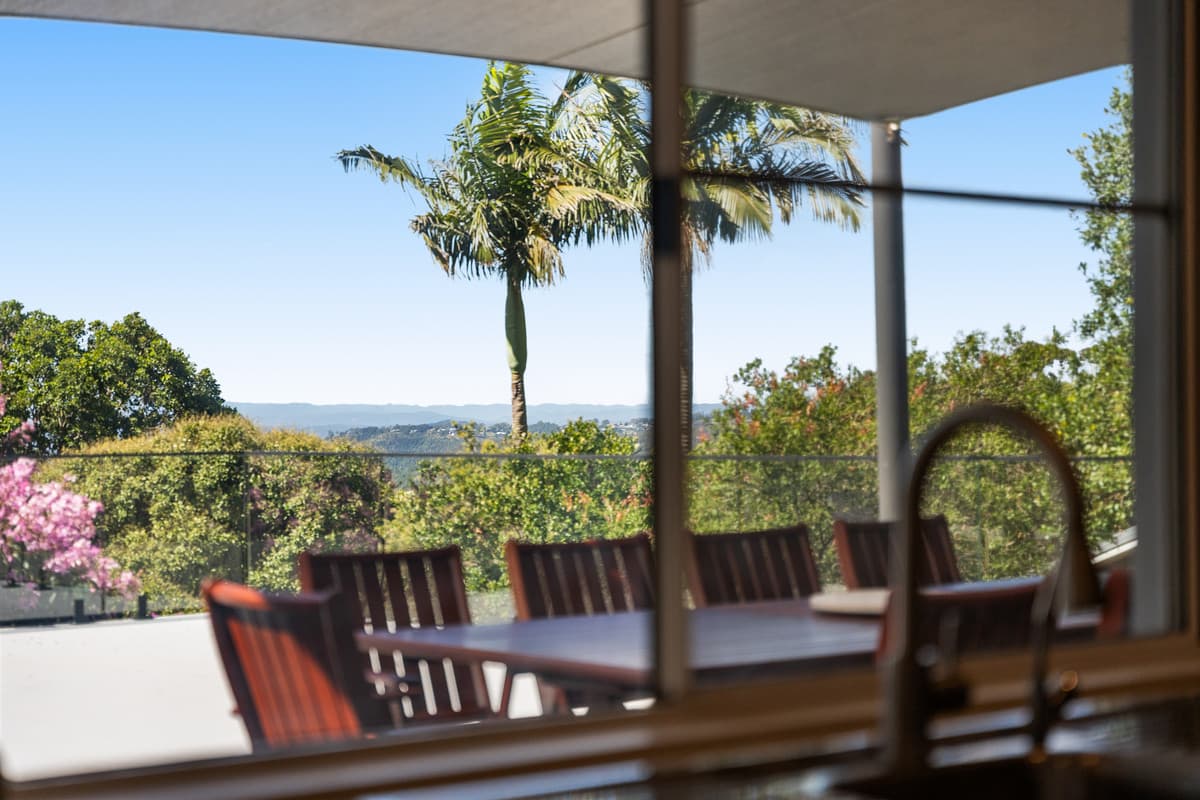 11 Buena Vista Crescent, Blue Mountain Heights