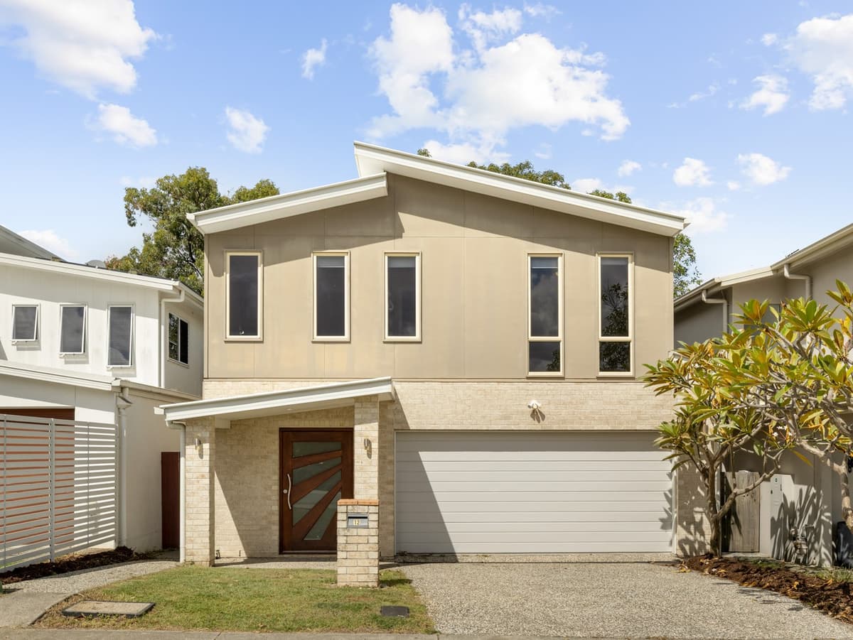 12 Aspect Terrace, Springfield Lakes