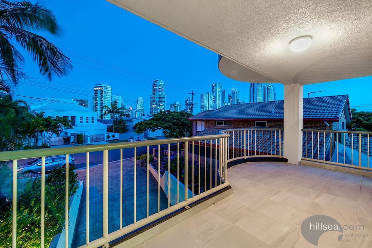 7/68 Stanhill Drive, Surfers Paradise