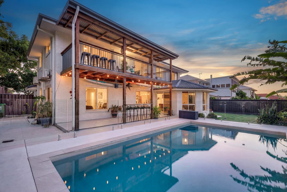 17 Paranka Drive North, Cleveland