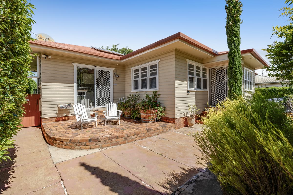 8 Phyllis Street, Harristown