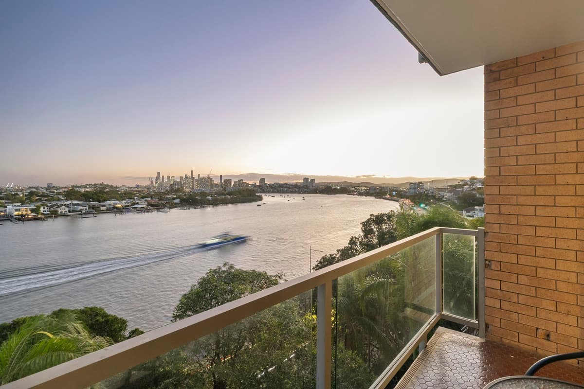 6/27 Mullens Street, Hamilton