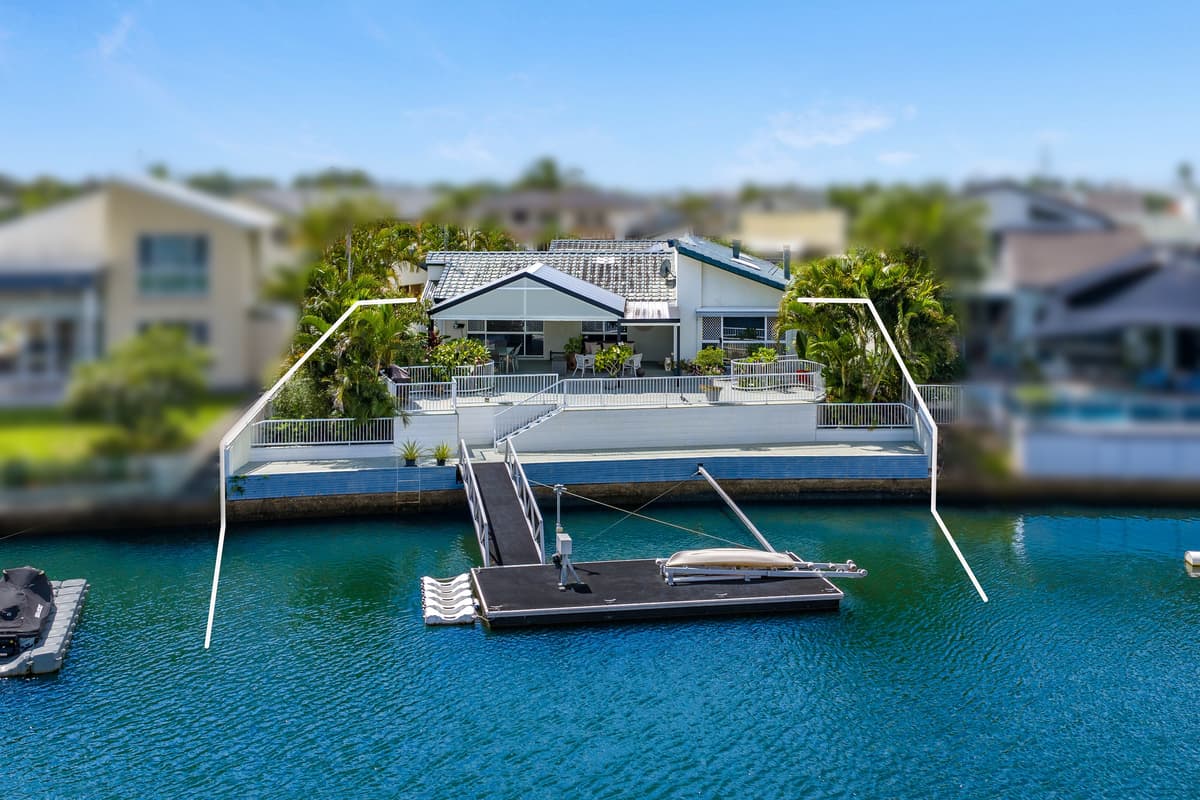 116 Pebble Beach Drive, Runaway Bay