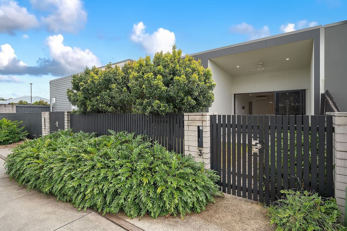 3 Broadleaf Walk, Palmview