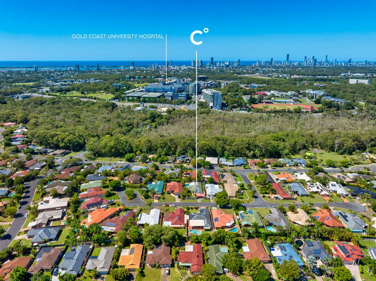 5 Oak Hill Crescent, Parkwood