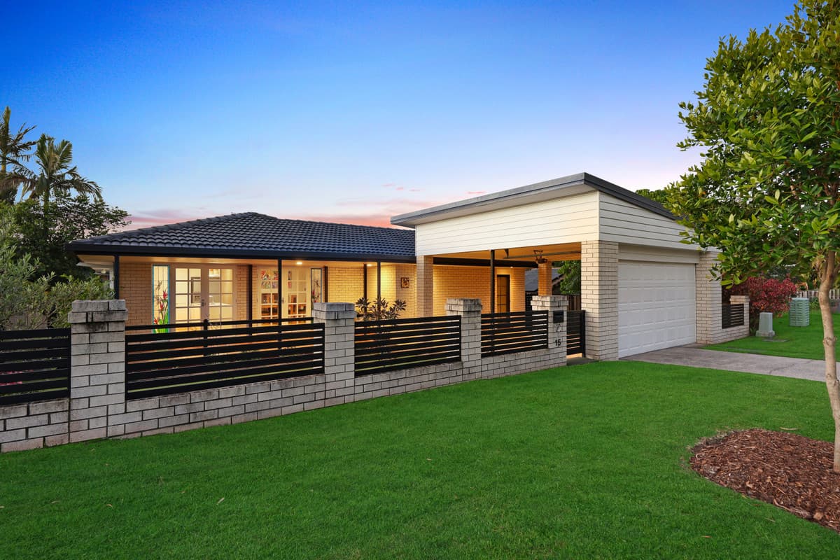 15 Zinnea Street, Elanora