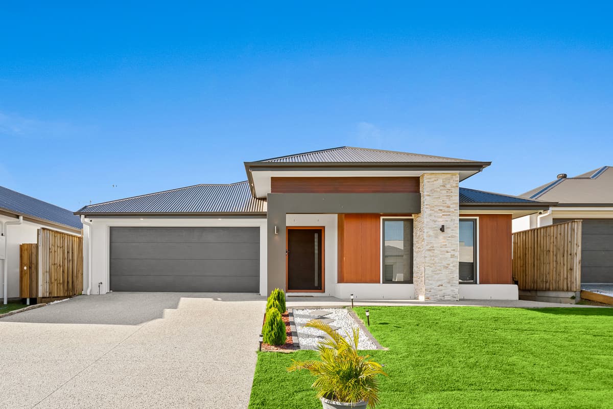 65 Ashwood Circuit, Chambers Flat