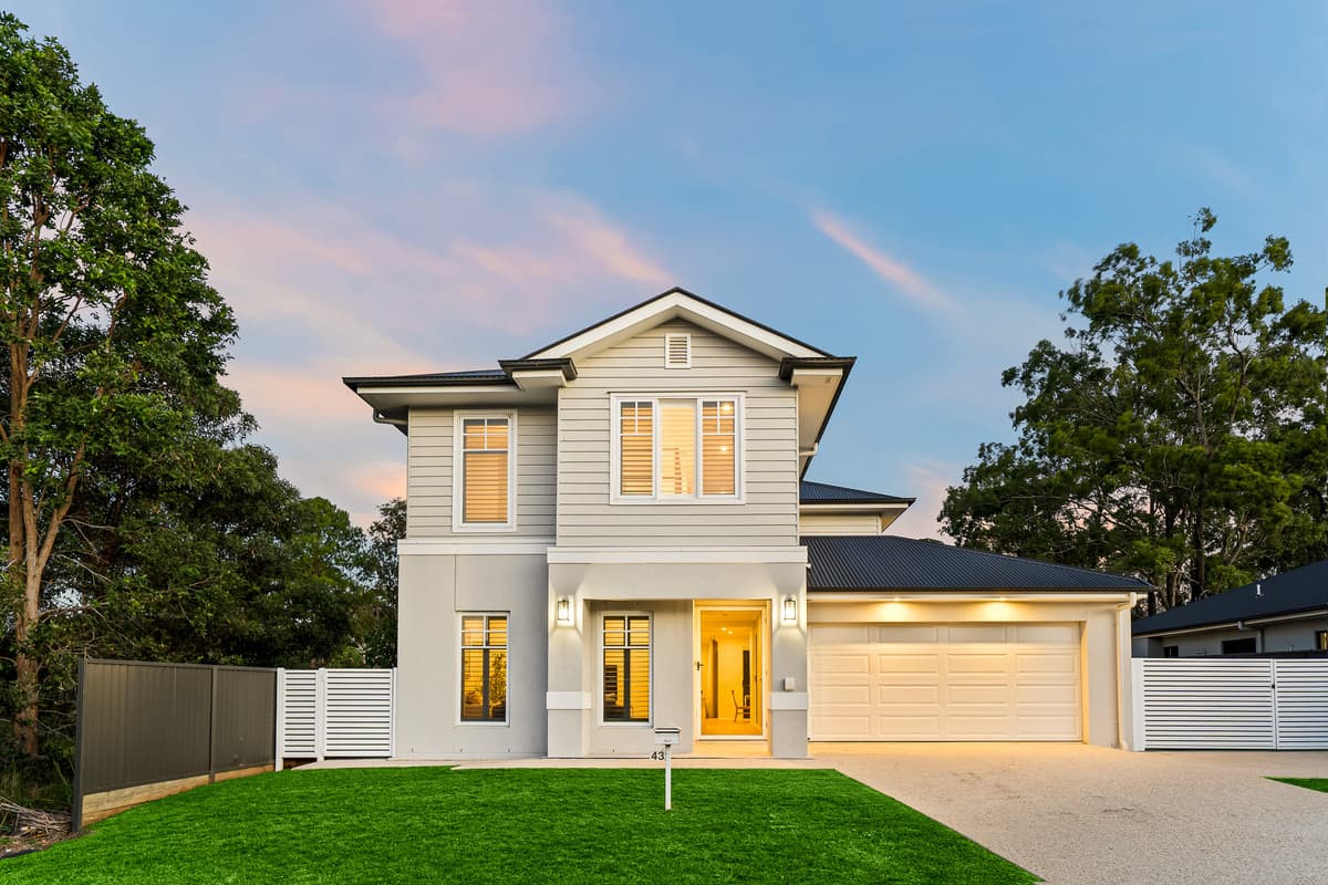 43 Tanzanite Street, Pallara