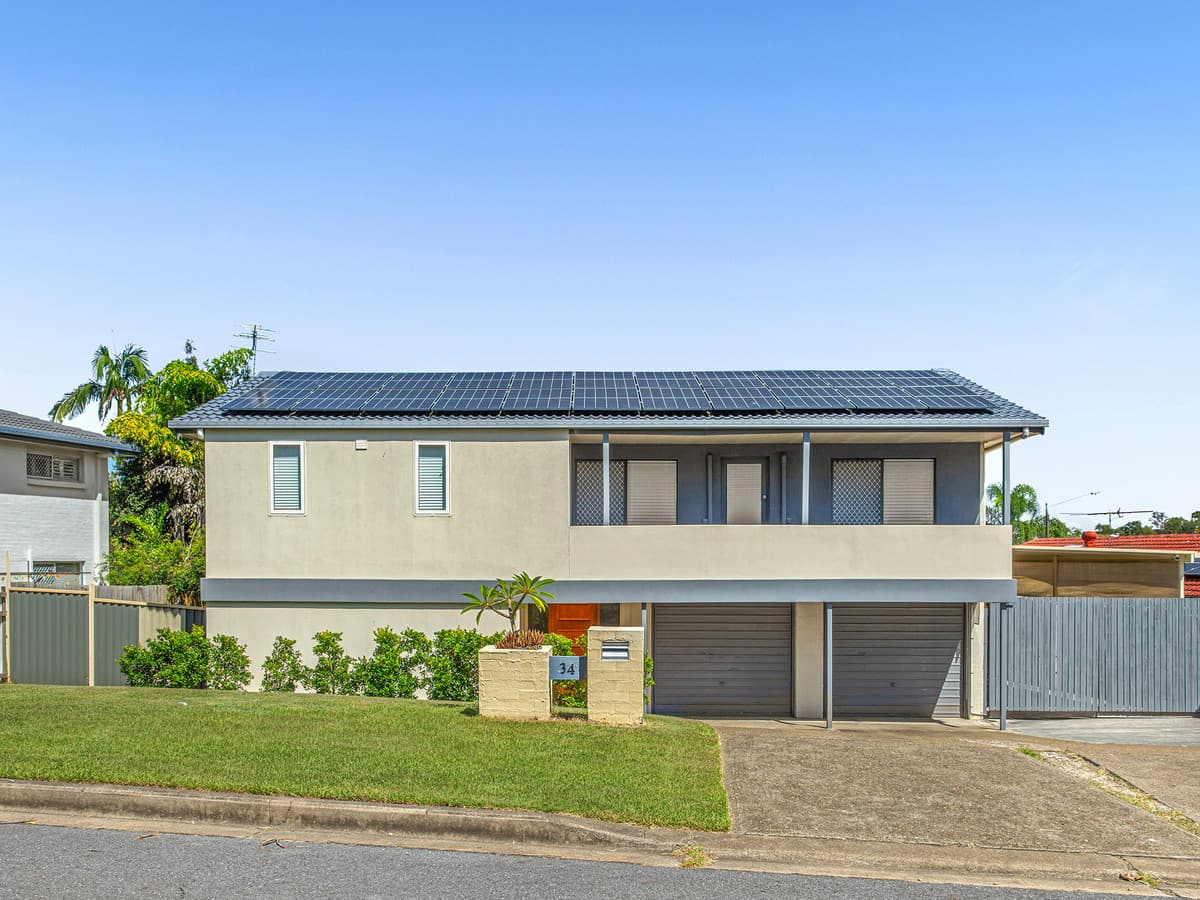 34 Spinnaker Street, Jamboree Heights