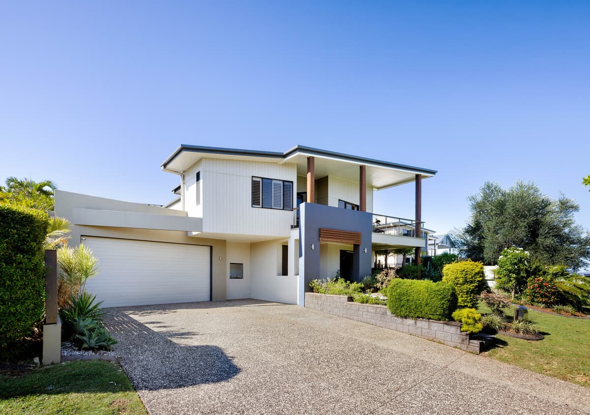 1 Seagrass Place, Redland Bay