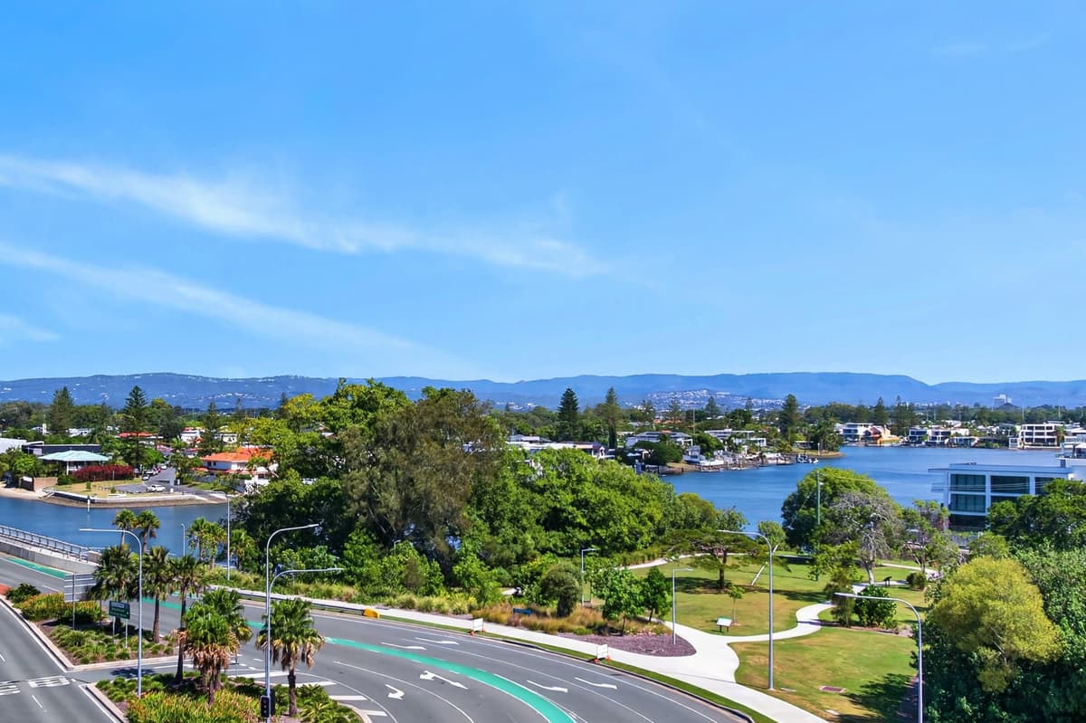 25/43 Enderley Avenue, Surfers Paradise