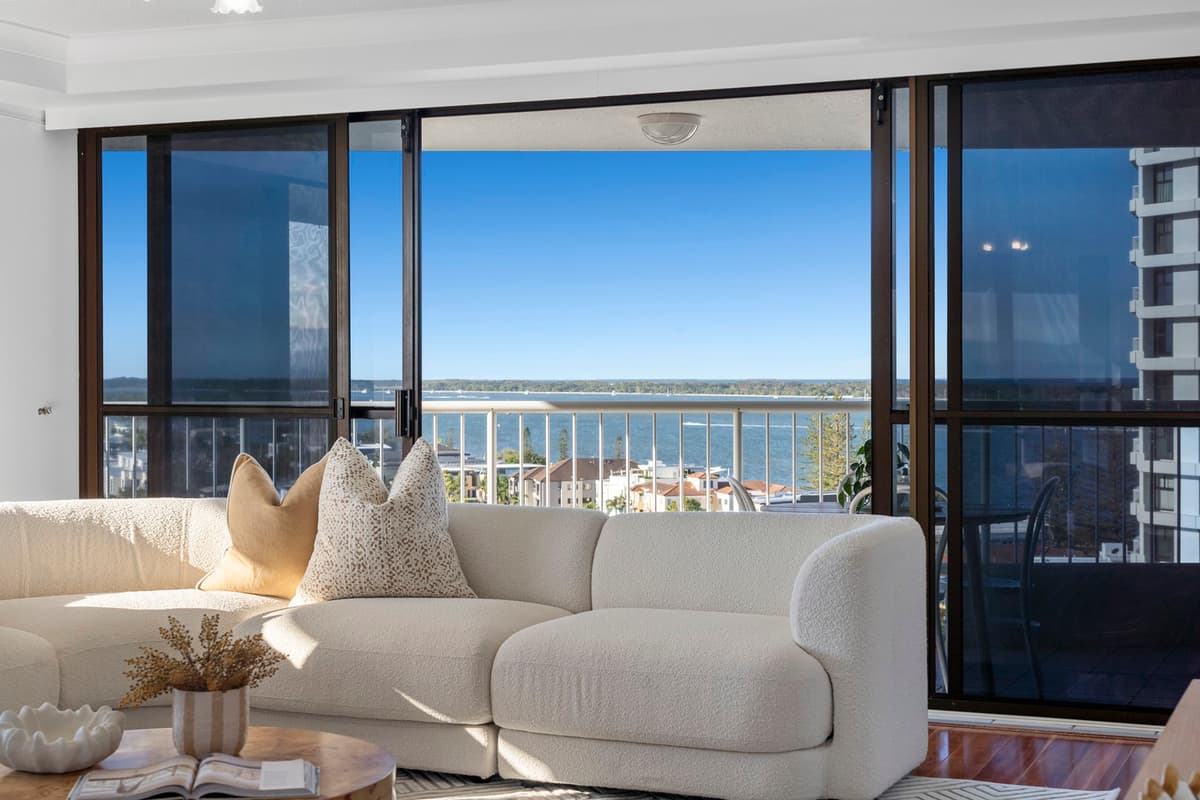 44/21 Bayview Street, Runaway Bay