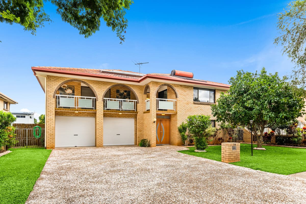 34 Carnaby Street, Macgregor