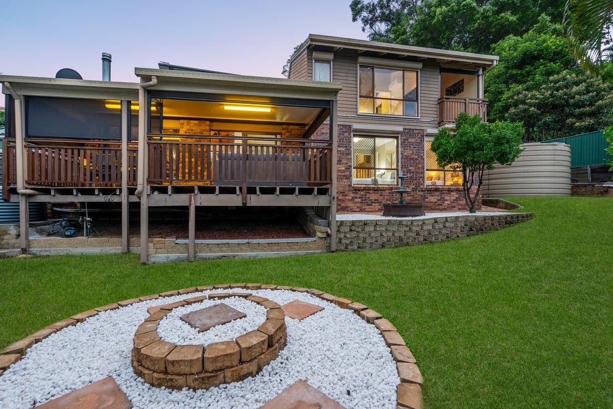 17 Bergion Street, Rochedale South