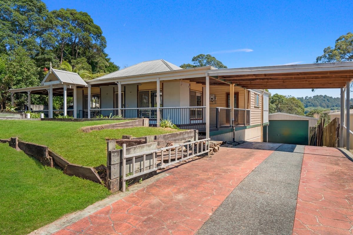 32 Caryota Street, Highworth