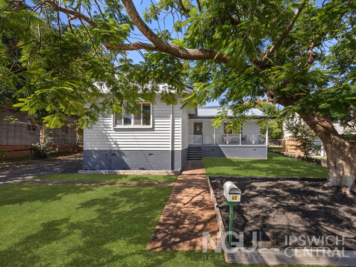 42 Pemberton Street, Booval