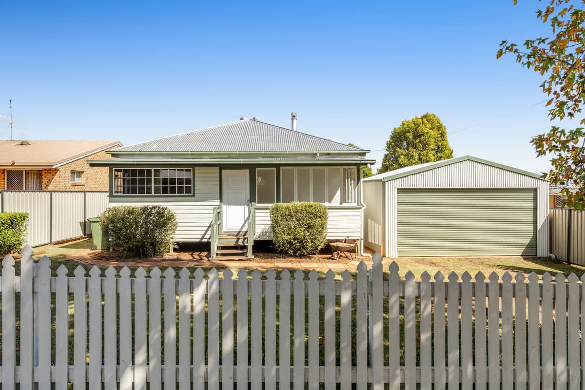 266 Alderley Street, Centenary Heights